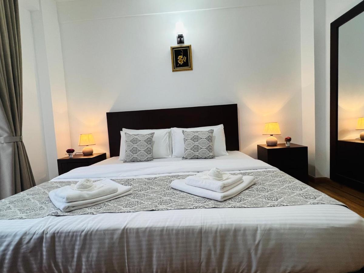 Galway Green - Lake View Luxury Apartment, Nuwara Eliya Sri Lanka Exterior photo