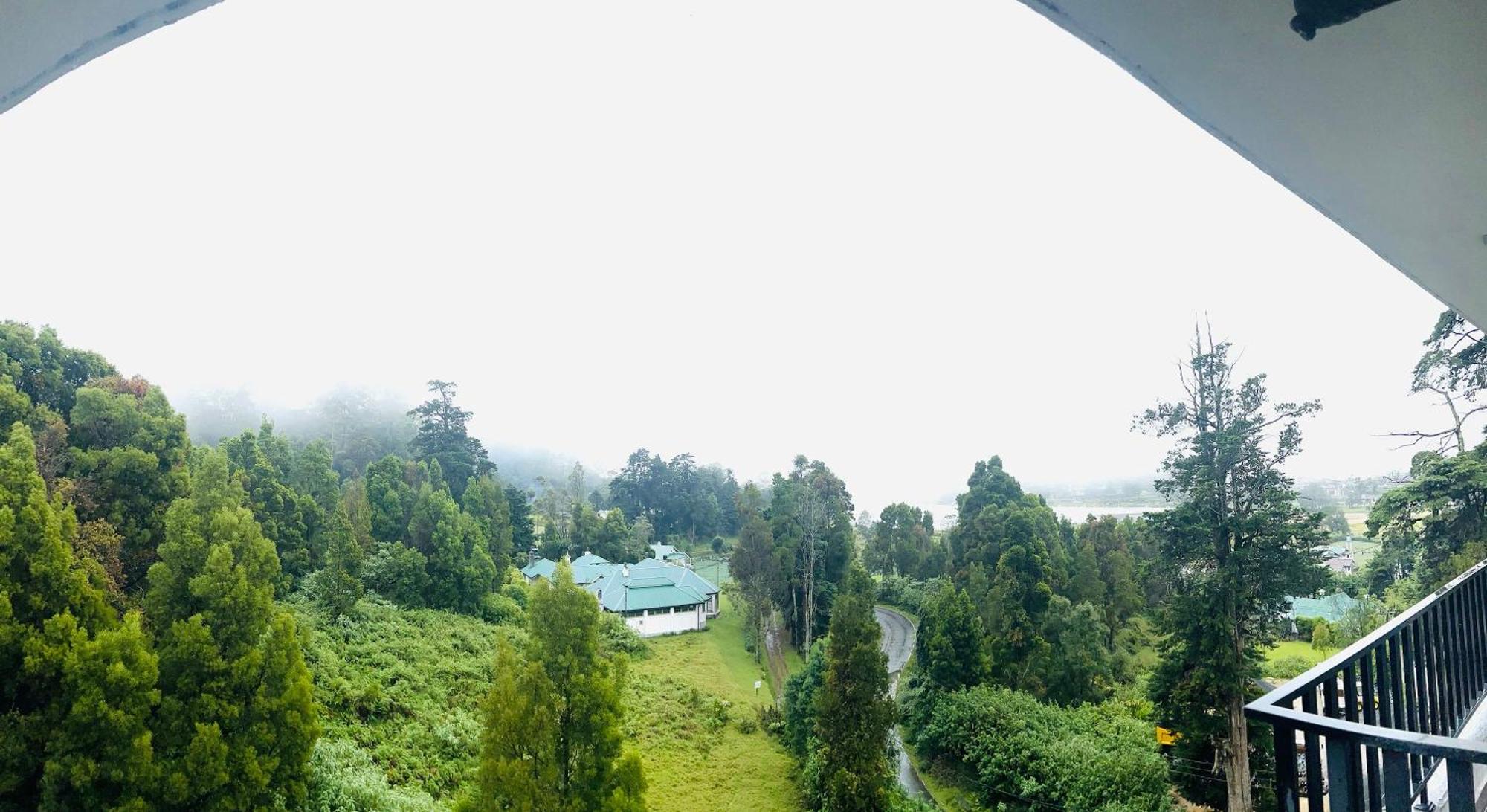 Galway Green - Lake View Luxury Apartment, Nuwara Eliya Sri Lanka Exterior photo
