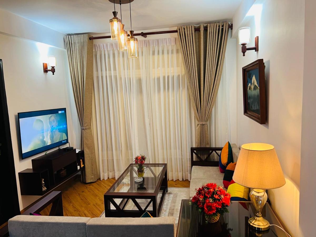 Galway Green - Lake View Luxury Apartment, Nuwara Eliya Sri Lanka Exterior photo