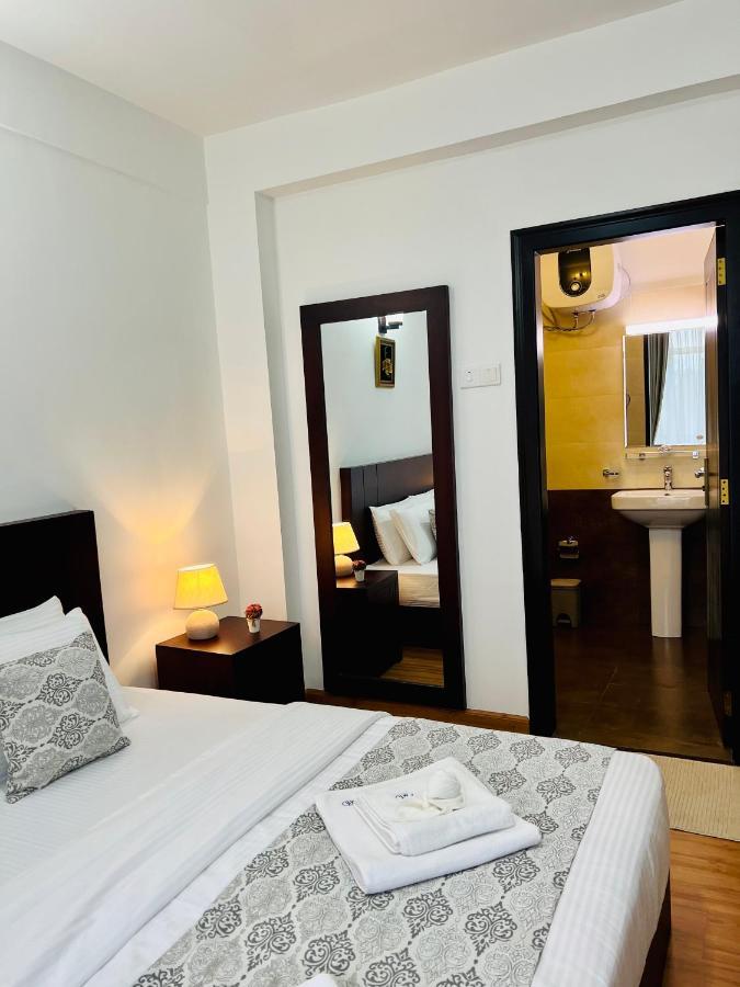 Galway Green - Lake View Luxury Apartment, Nuwara Eliya Sri Lanka Exterior photo
